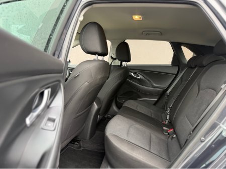 2022 Hyundai i30 - thumbnail 5