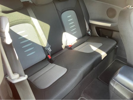 2014 Kia Ceed - thumbnail 12