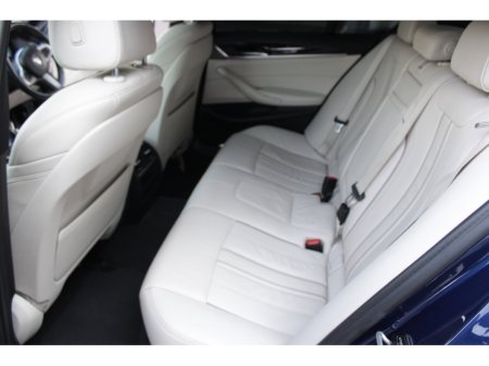 2019 BMW 5 Series - thumbnail 20