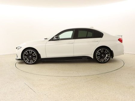 2016 BMW 3 Series - view 4