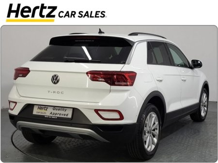 2024 Volkswagen T-Roc SPEC ED 1.0TSI Petrol Manual €28,970 thumbnail