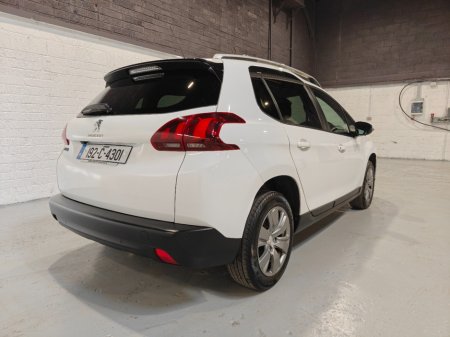 2019 Peugeot 2008 - thumbnail 8