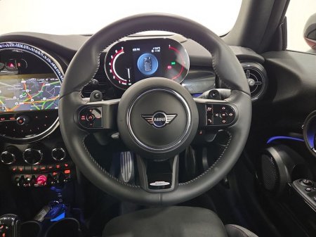 2024 MINI Convertible John Cooper Works €47,950 thumbnail