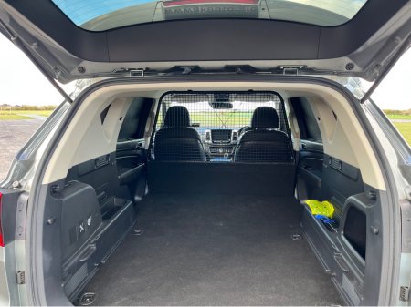 2023 Ssangyong Rexton - thumbnail 11