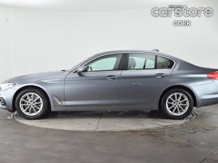2019 BMW 5 Series 520d SE Auto €28,880 thumbnail