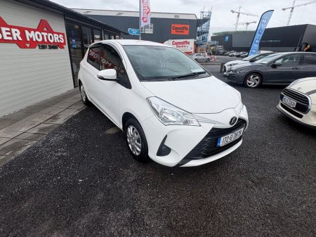 2017 Toyota Yaris - thumbnail 15