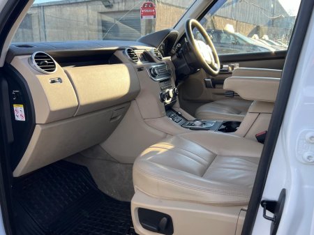 2015 Land Rover Discovery  €19,995 thumbnail