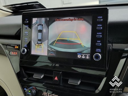 2023 Toyota Camry - thumbnail 17