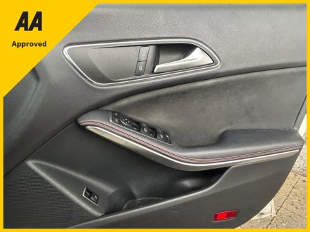 2017 Mercedes-Benz CLA Class - thumbnail 12