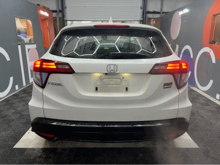 2017 Honda Vezel €16950! 2017 HONDA VEZEL RS HYBRID SENSING 1.5 AUTOMATIC / CRUISE CONTROL / REVERSE CAMERA / HEATED SEATS / PADDLE SHIFTERS AND MORE €16,950 thumbnail