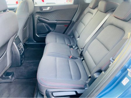 2021 Ford Kuga - thumbnail 25