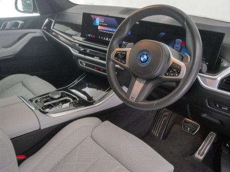 2025 BMW X5 - thumbnail 6