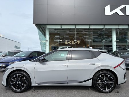 2025 Kia EV6 - thumbnail 3