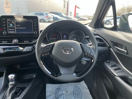 2023 Toyota C-HR - thumbnail 9