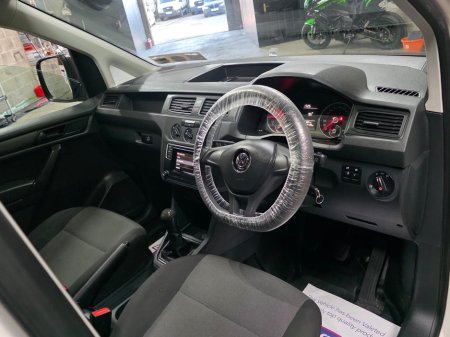 2018 Volkswagen Caddy - thumbnail 9