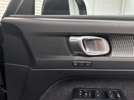 2026 Volvo EX40 - thumbnail 21