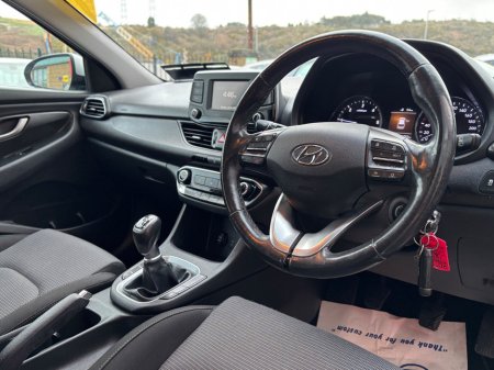 2017 Hyundai i30 - thumbnail 6