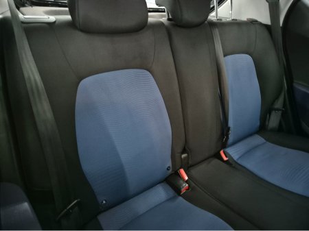 2014 Hyundai i10 1.0 PETROL PREMIUM 5DR €6,950 thumbnail