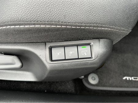 2024 Opel Mokka GS 1.2 PETROL AUTOMATIC //HEATED SEATS AND STEERING WHEEL//MASSAGE DRIVERS SEAT//REVERSE CAMERA//KEYLESS ENTRY//ADAPTIVE CRUISE CONTROL// €23,950 thumbnail