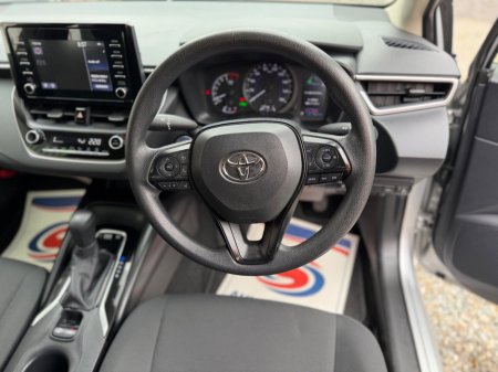 2020 Toyota Corolla - thumbnail 12