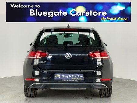 2018 Volkswagen Golf COMFORTLINE**DIGITAL DASH**TOUCH SCREEN MEDIA DISPLAY**REVERSE CAMERA**KEYLESS START**DUAL CLIMATE CONTROL**DSG GEARBOX**BLACK CLOTH INTERIOR** €18,495