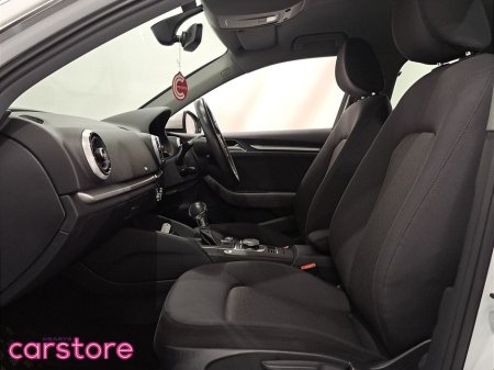 2017 Audi A3 1.4 TFSI €17,880 thumbnail