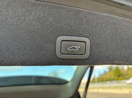 2016 Volvo XC60 - thumbnail 11