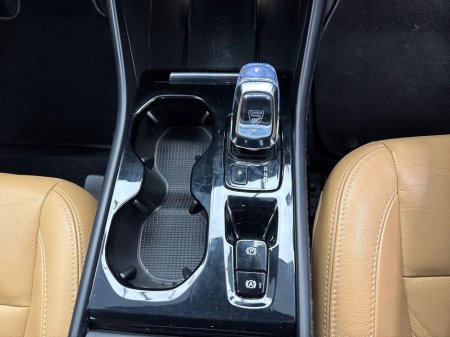 2020 Volvo XC40 - thumbnail 16