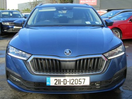 2021 Skoda Octavia C Ambition 2.0tdi 115HP 5DR €14,950 thumbnail