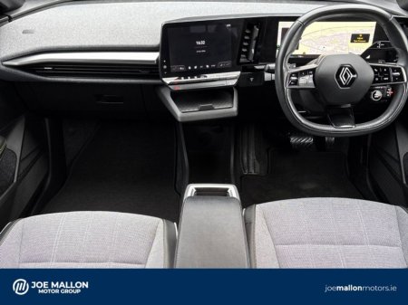 2023 Renault Megane E-Tech - view 4
