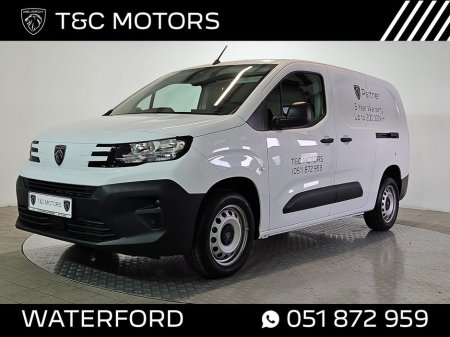 2025 Peugeot Partner PARTNER PROF PLUS 1.5 HDI 100BHP - Inc Vat Price, Remainder of 5yr /200,000Km Warranty ! Long Wheel Base, 1,000KG - Demo Model - €26,995 thumbnail