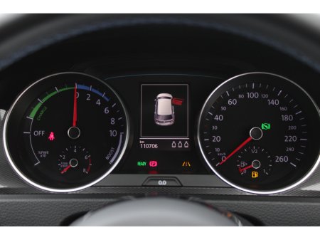 2016 Volkswagen Golf - thumbnail 12