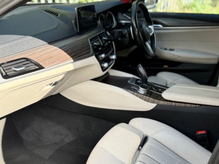 2017 BMW 5 Series 530d M Sport Auto €25,900 thumbnail