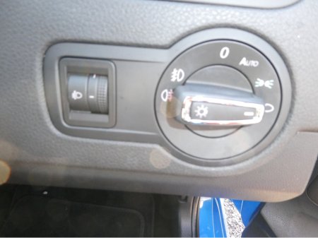 2015 Volkswagen Polo WITH NCT €10,650 thumbnail