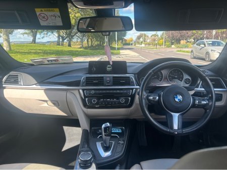 2017 BMW 3 Series - thumbnail 12