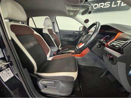 2020 Volkswagen T-Cross - thumbnail 8