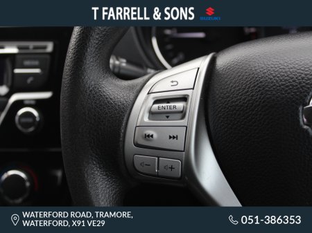 2014 Nissan Qashqai 1.5 DSL XE 4DR €8,950 thumbnail