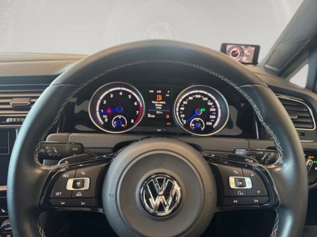 2016 Volkswagen Golf - thumbnail 13