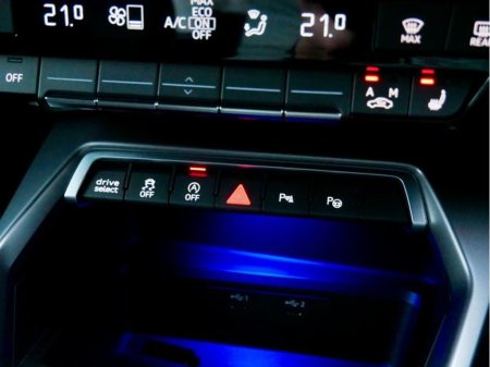 2023 Audi RS3 - thumbnail 23