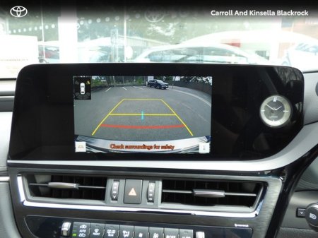 2025 Lexus ES 300 H - thumbnail 11