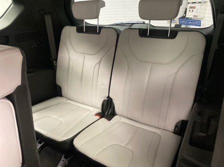 2023 Hyundai Santa Fe - thumbnail 25