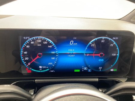 2021 Mercedes-Benz EQA EQA 250 €22,995 thumbnail