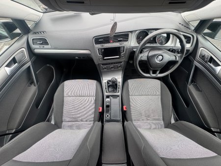 2013 Volkswagen Golf - thumbnail 14