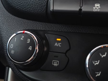 2015 Kia Ceed 1.4 TX Diesel €7,950 thumbnail