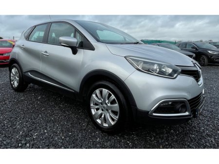 2015 Renault Captur - thumbnail 4