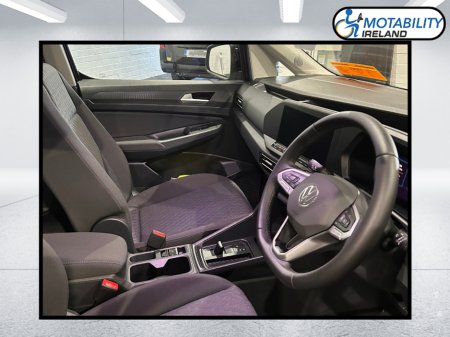 2025 Volkswagen Caddy Wheelchair Accessible 7 Seat €58,995 thumbnail