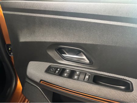 2023 Dacia Sandero - thumbnail 16