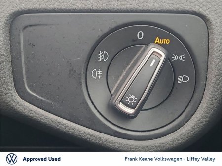 2016 Volkswagen Golf COMFORTLINE ESTATE AUTO 1.2TSI 115BHP *REAR VIEW CAMERA* *WHITE* *NEW NCT* *12 MONTHS FRANK KEANE WARRANTY* *FINANCE AVAILABLE* €14,495 thumbnail