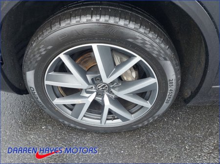 2021 Volkswagen Touareg - thumbnail 7