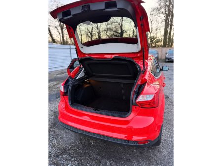 2014 Ford Focus - thumbnail 43